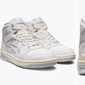 Like New 
EX89 Mid Top Basketball Shoe (Men)